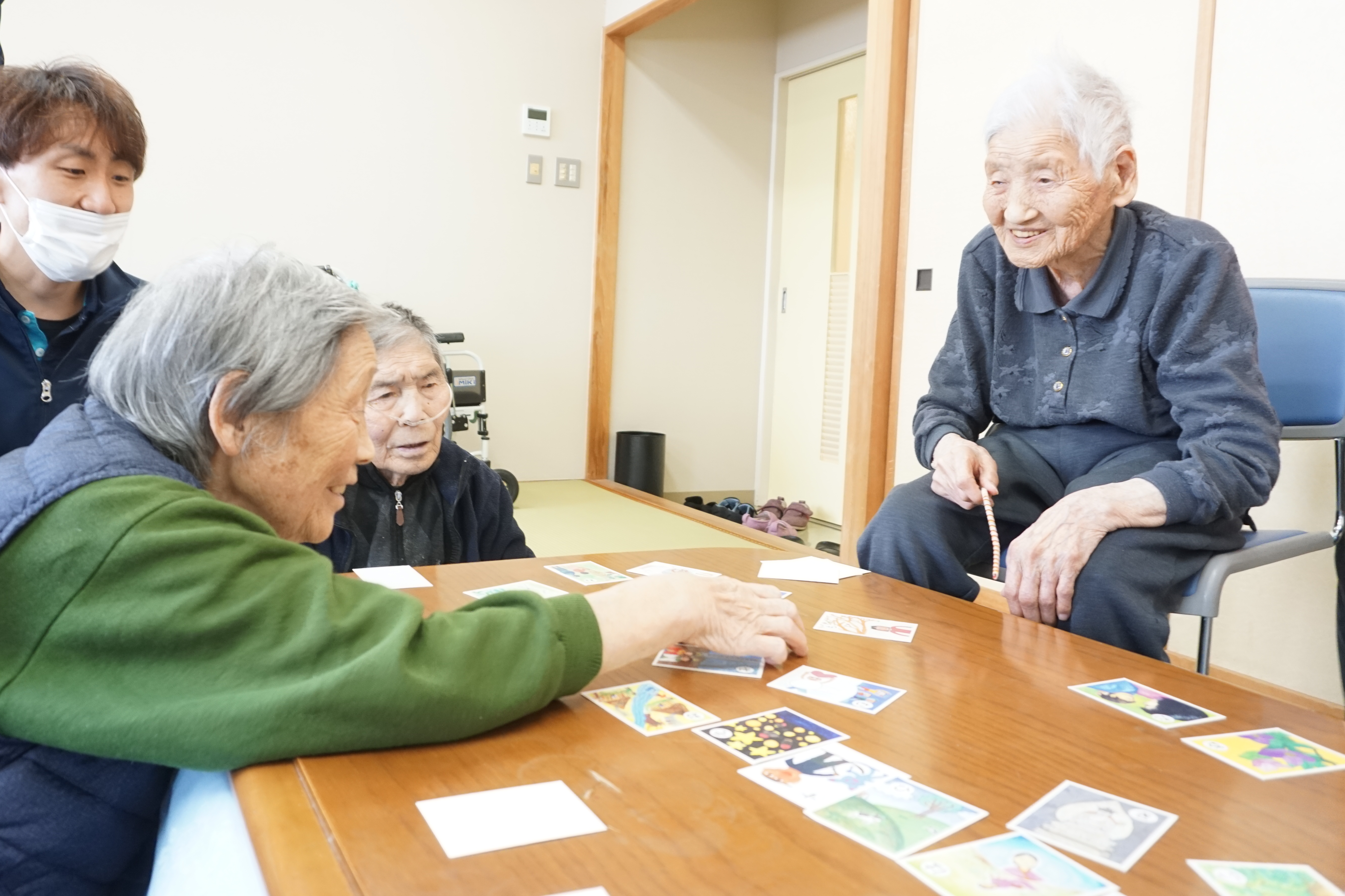 こたつレクリエーション